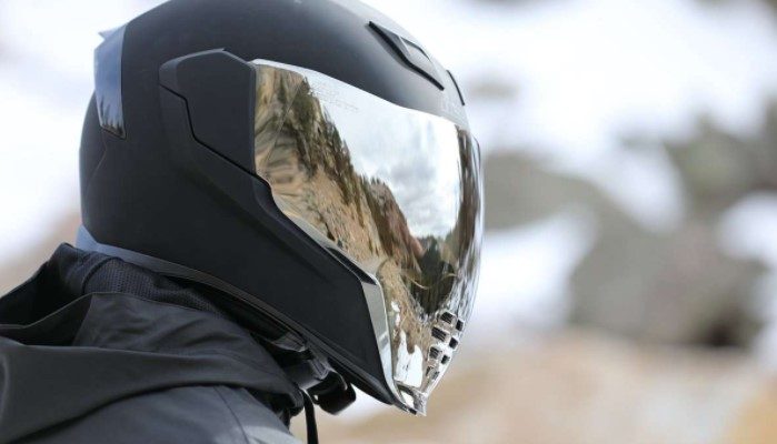 How do Mirrored Visors on Motorcycle Helmets Help With Night Visibility?