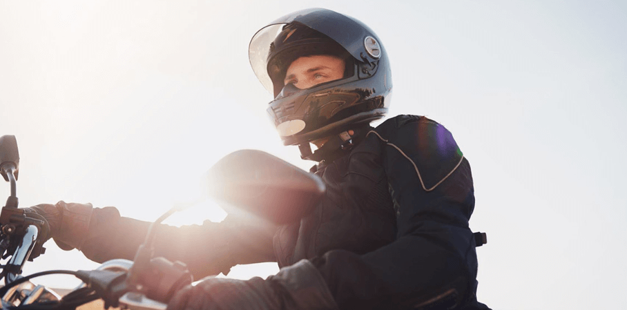 How Does A Long Oval Motorcycle Helmet Work
