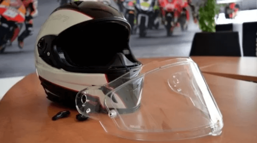 How to Prevent Scratches on Helmet Visor