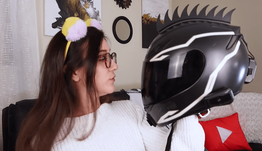 Can You Wear Glasses In A Motorcycle Helmet