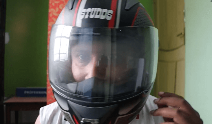 What's The Cause Of Helmet Visor Fogging